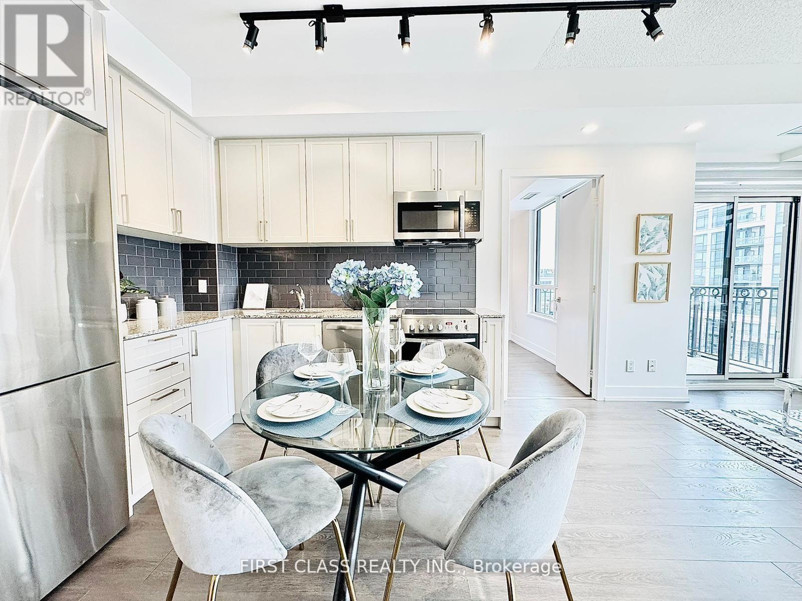 511w - 268 Buchanan Drive, Markham (Unionville), Ontario  L3R 8G9 - Photo 10 - N12406914