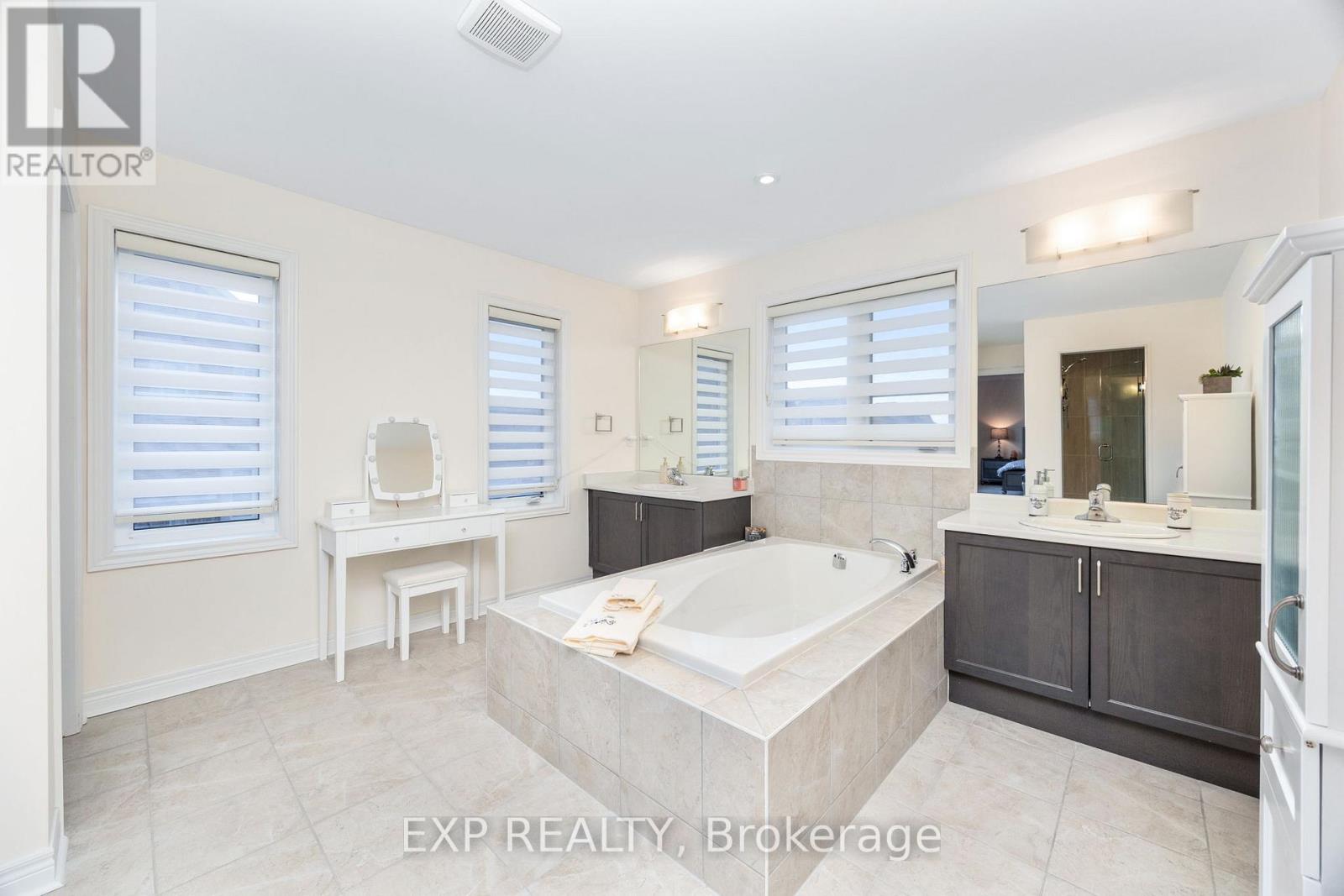 2300 Lozenby Street, Innisfil (Alcona), Ontario  L9S 0M8 - Photo 29 - N12406922