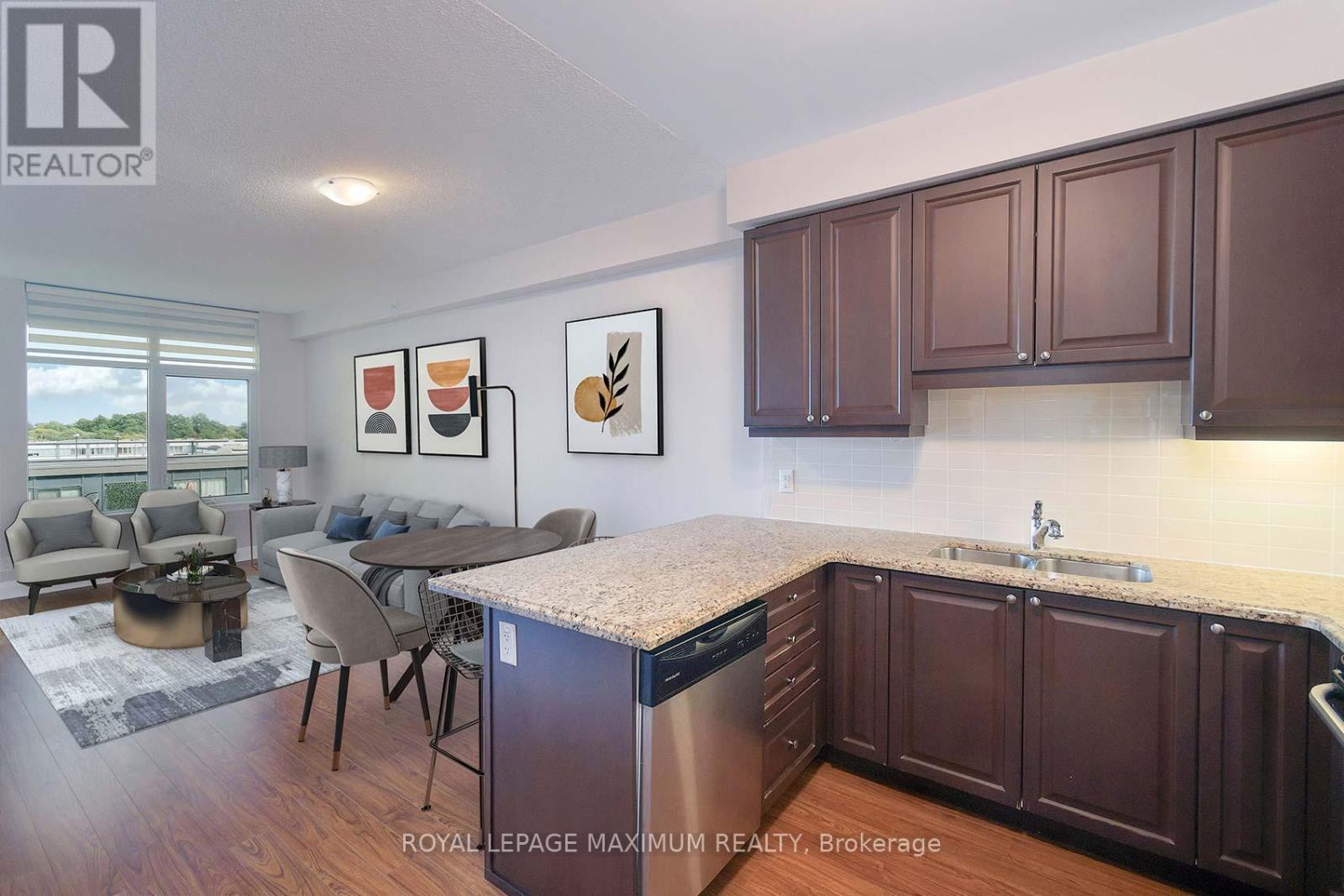 312 - 12 Woodstream Boulevard, Vaughan, Ontario  L4L 8C4 - Photo 14 - N12406940