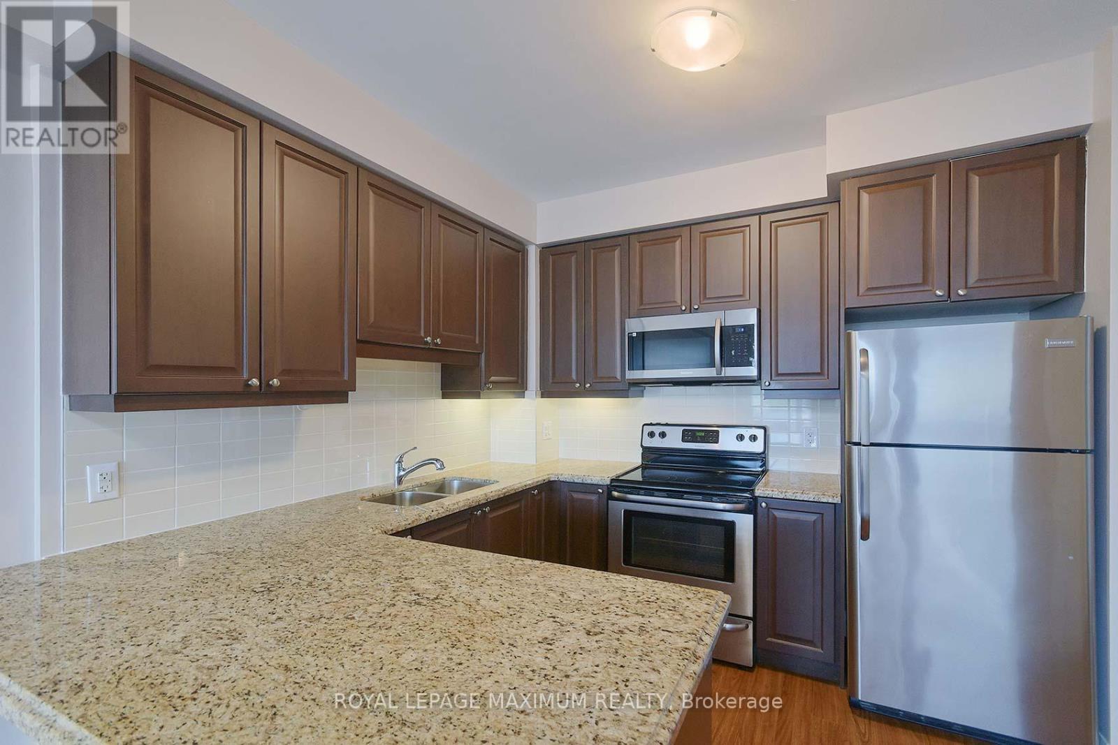 312 - 12 Woodstream Boulevard, Vaughan, Ontario  L4L 8C4 - Photo 15 - N12406940