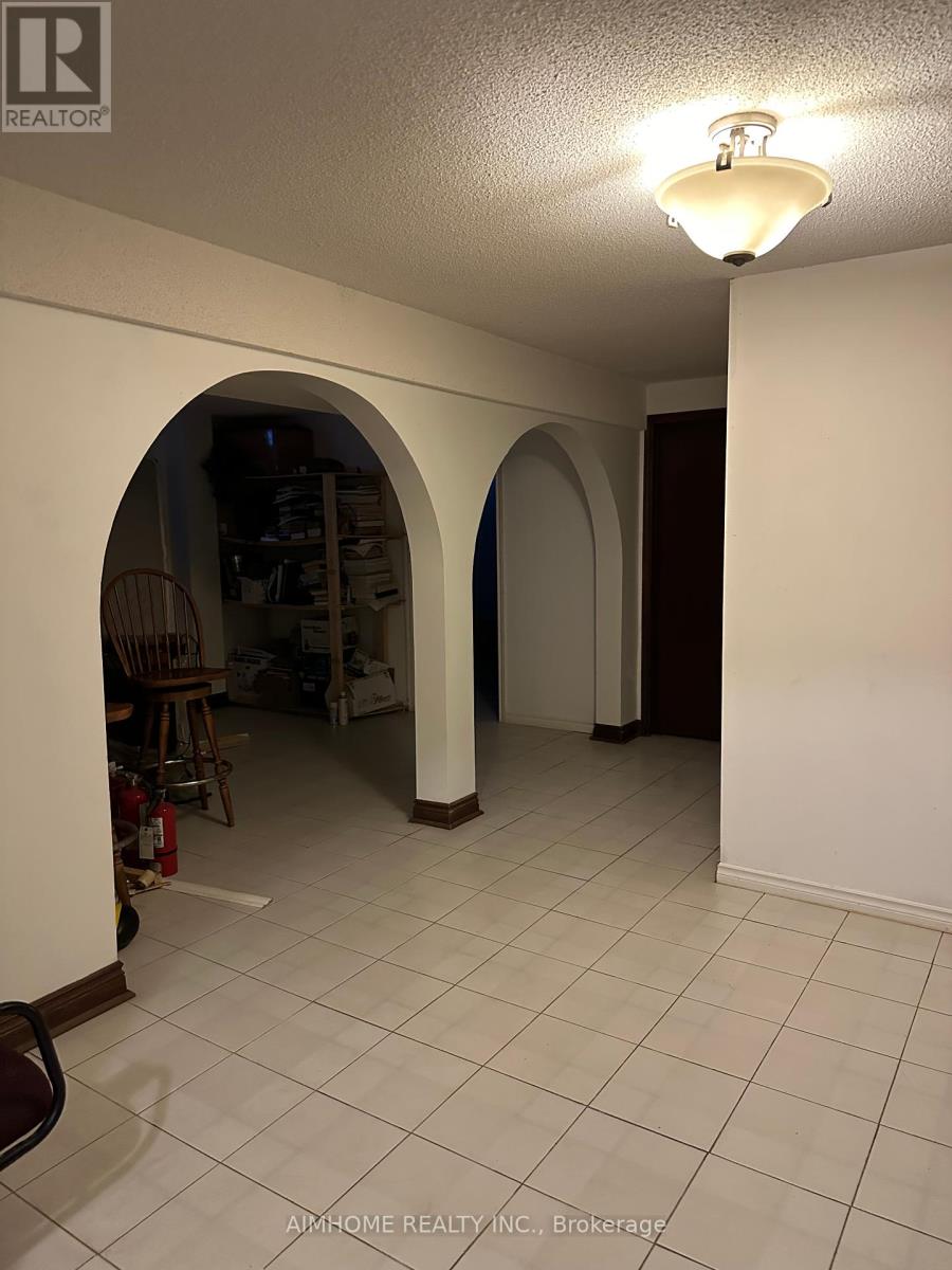 45 Granite Street, Vaughan, Ontario  L4L 5J7 - Photo 4 - N12348371