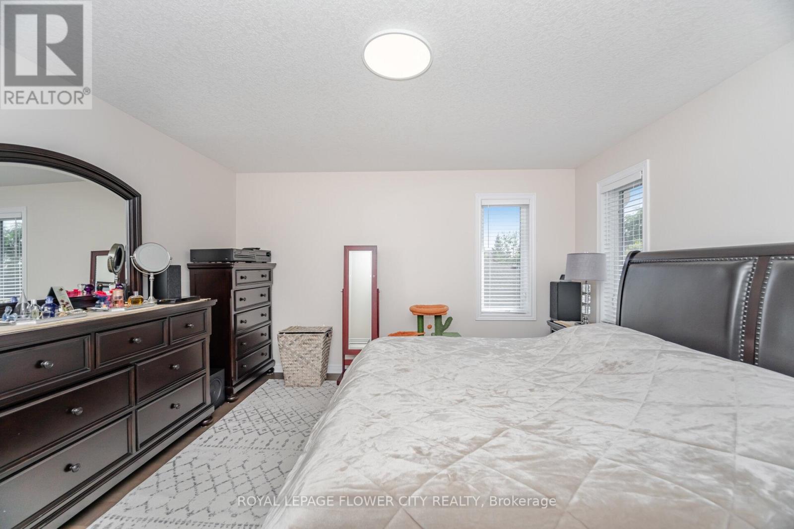 908 Gabor Street, London South, Ontario  N6K 4V6 - Photo 21 - X12406311