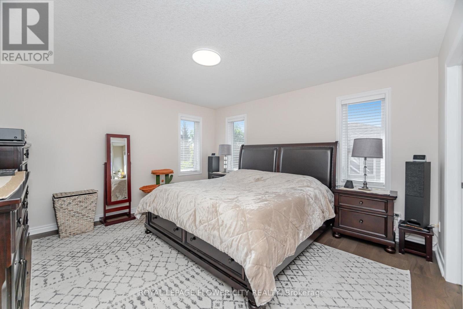 908 Gabor Street, London South, Ontario  N6K 4V6 - Photo 20 - X12406311