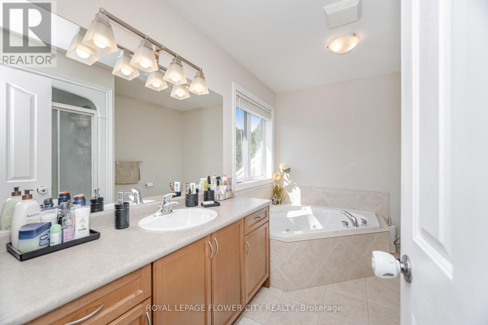 908 Gabor Street, London South, Ontario  N6K 4V6 - Photo 23 - X12406311