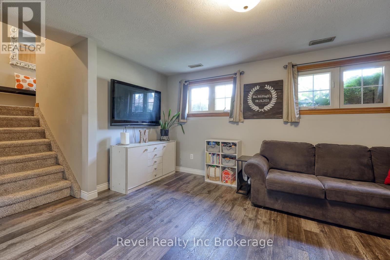 122 Hemlock Road, Ingersoll, Ontario  N5C 3Z6 - Photo 16 - X12407058