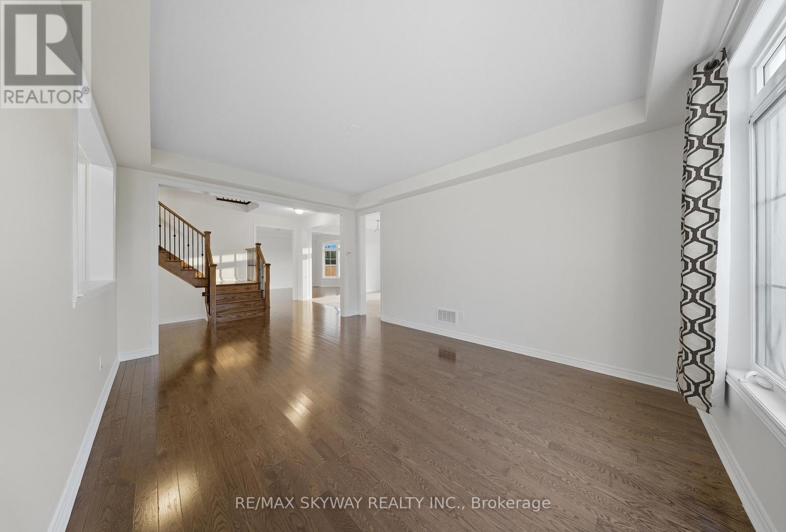 56 Tracey Lane, Collingwood, Ontario  L9Y 3L7 - Photo 14 - S12406917