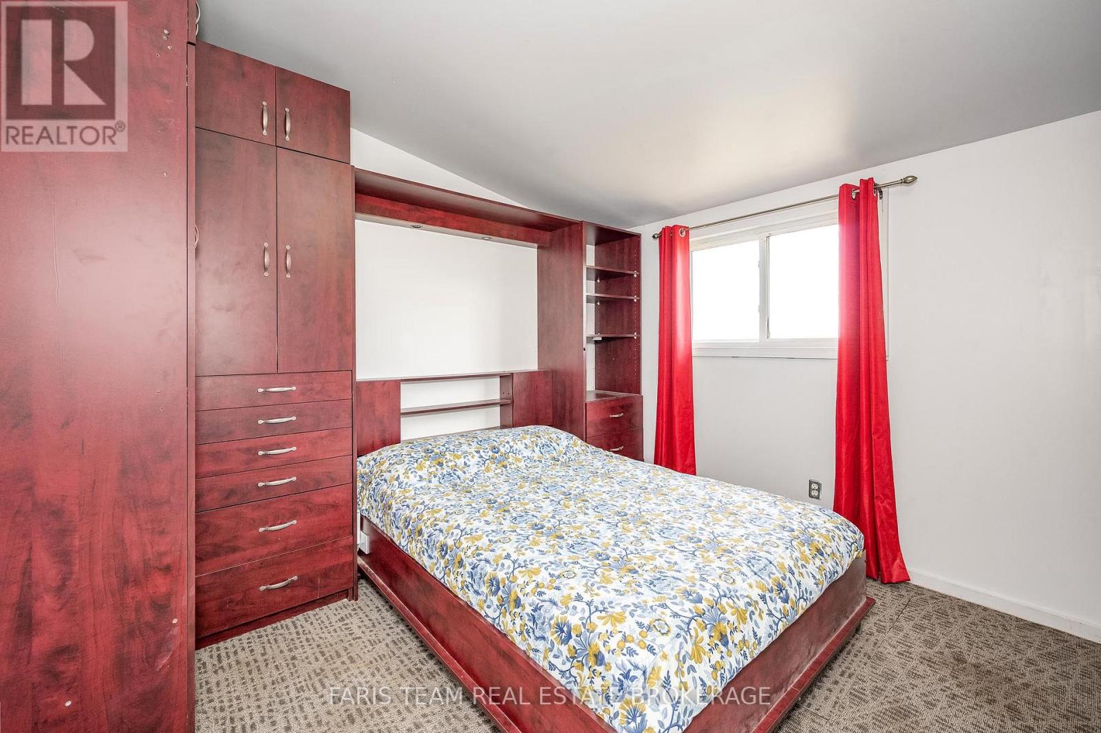 4 Schooner Lane, Tay, Ontario  L0K 2C0 - Photo 14 - S12407000