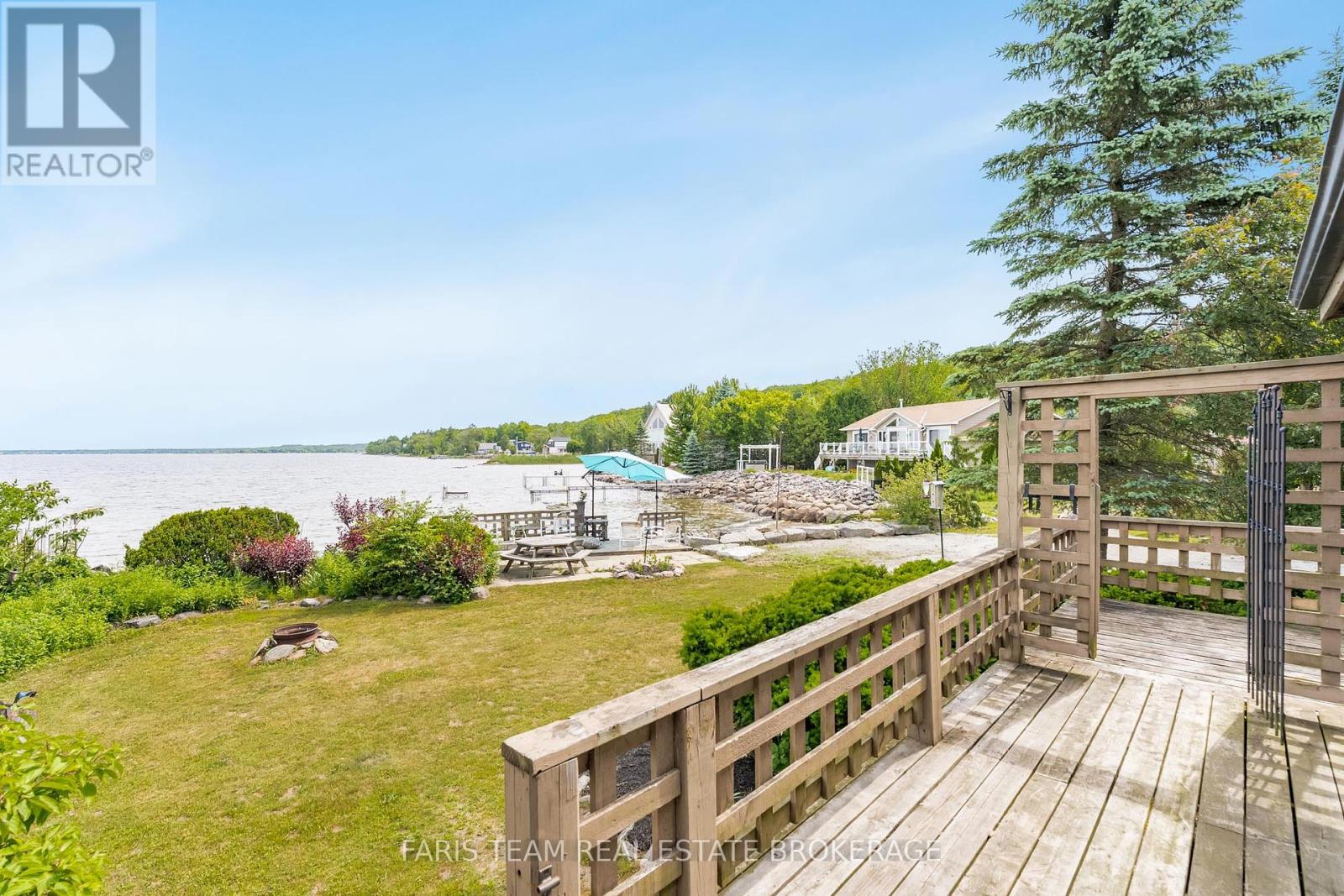 4 Schooner Lane, Tay, Ontario  L0K 2C0 - Photo 17 - S12407000