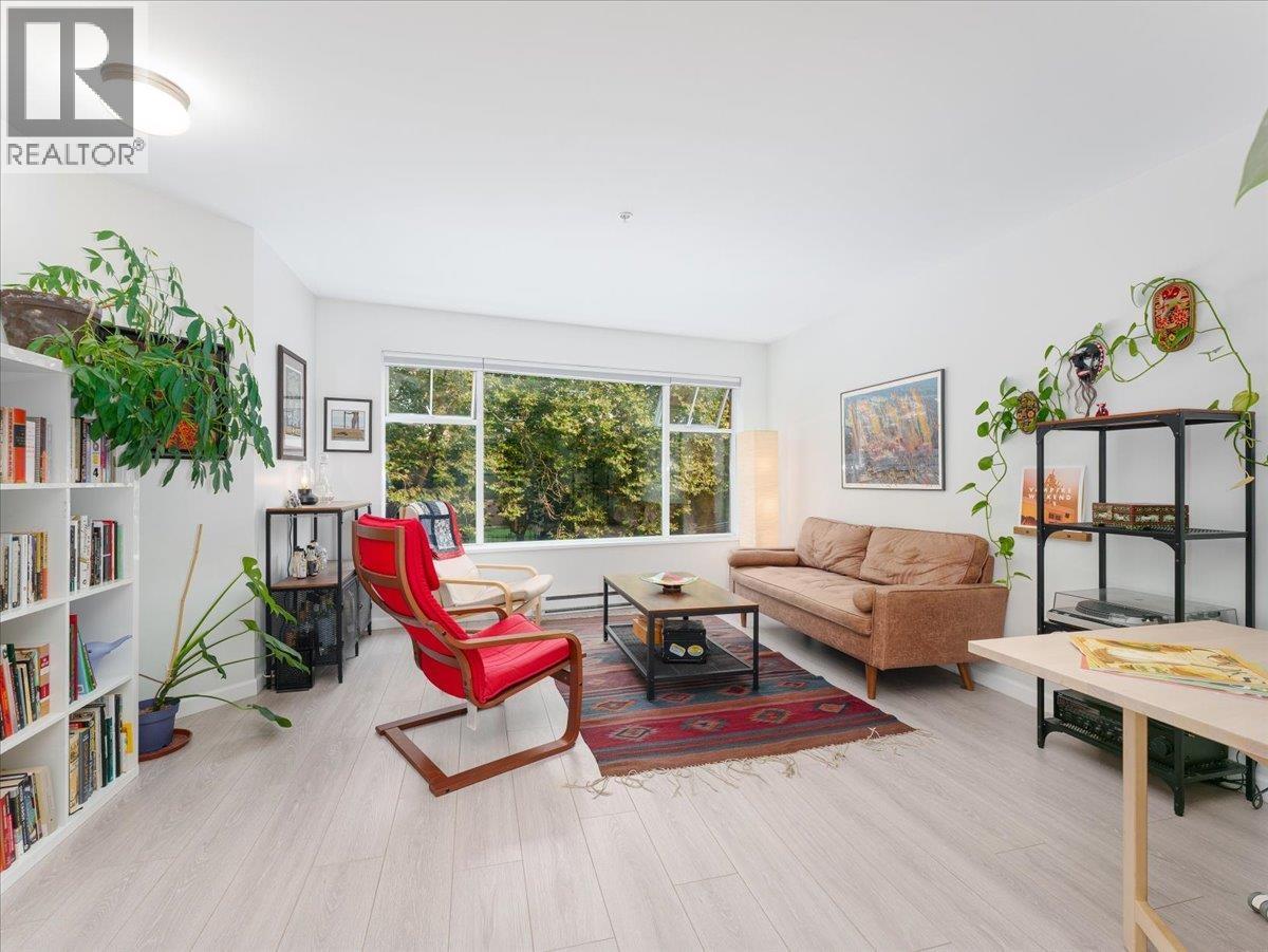 205 663 Gore Avenue, Vancouver, British Columbia  V6A 2Z8 - Photo 1 - R3048339