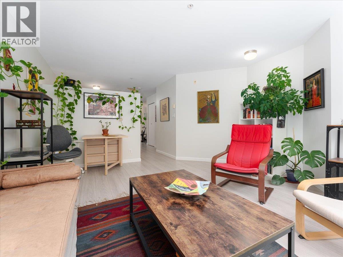 205 663 Gore Avenue, Vancouver, British Columbia  V6A 2Z8 - Photo 2 - R3048339
