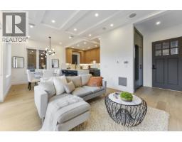 2 1322 E 13th Avenue, Vancouver, Ca