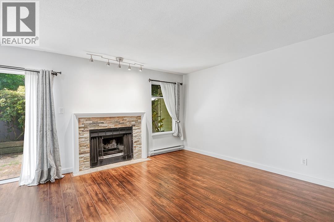 2886 Mt Seymour Parkway, North Vancouver, British Columbia  V7H 1E9 - Photo 3 - R3048358