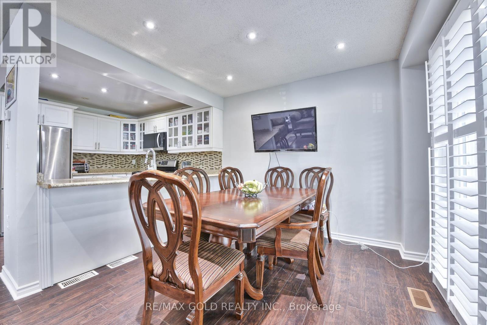 64 - 399 Vodden Street E, Brampton (Madoc), Ontario  L6V 3V1 - Photo 16 - W12406867