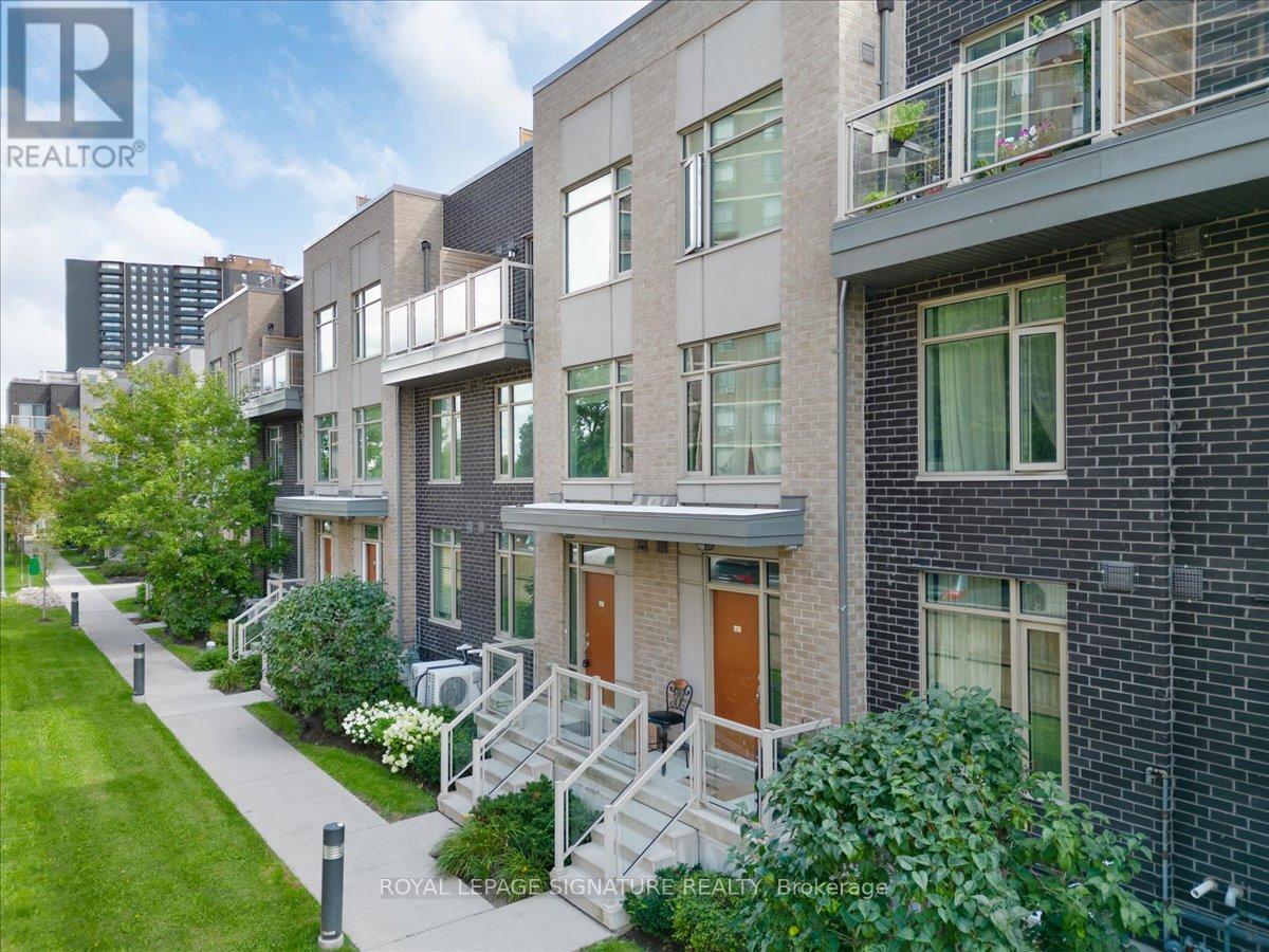 61 - 35 Applewood Lane, Toronto, Ontario  M9C 0C1 - Photo 35 - W12406894