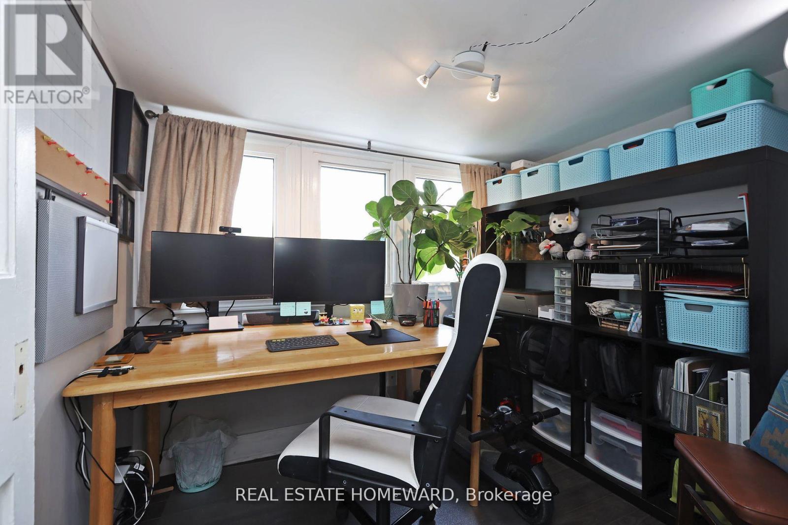 156 Royal York Road, Toronto, Ontario  M8V 2V3 - Photo 16 - W12406957