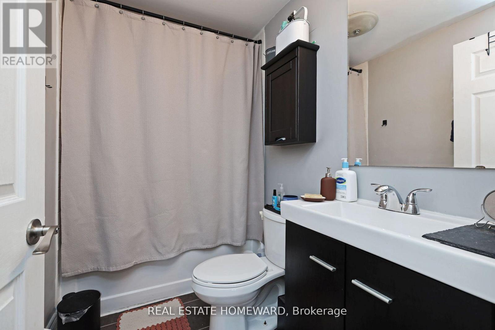 156 Royal York Road, Toronto, Ontario  M8V 2V3 - Photo 17 - W12406957