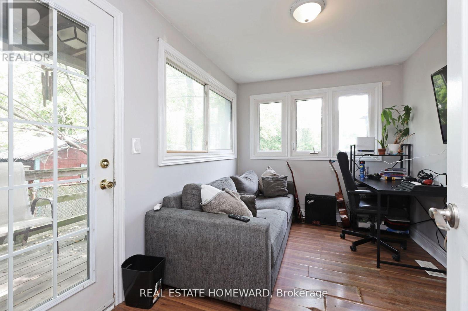 156 Royal York Road, Toronto, Ontario  M8V 2V3 - Photo 9 - W12406957