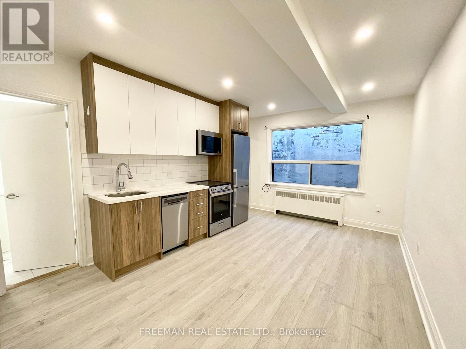 UPPER LEVEL - 1980 EGLINTON AVENUE W, Toronto, Ontario