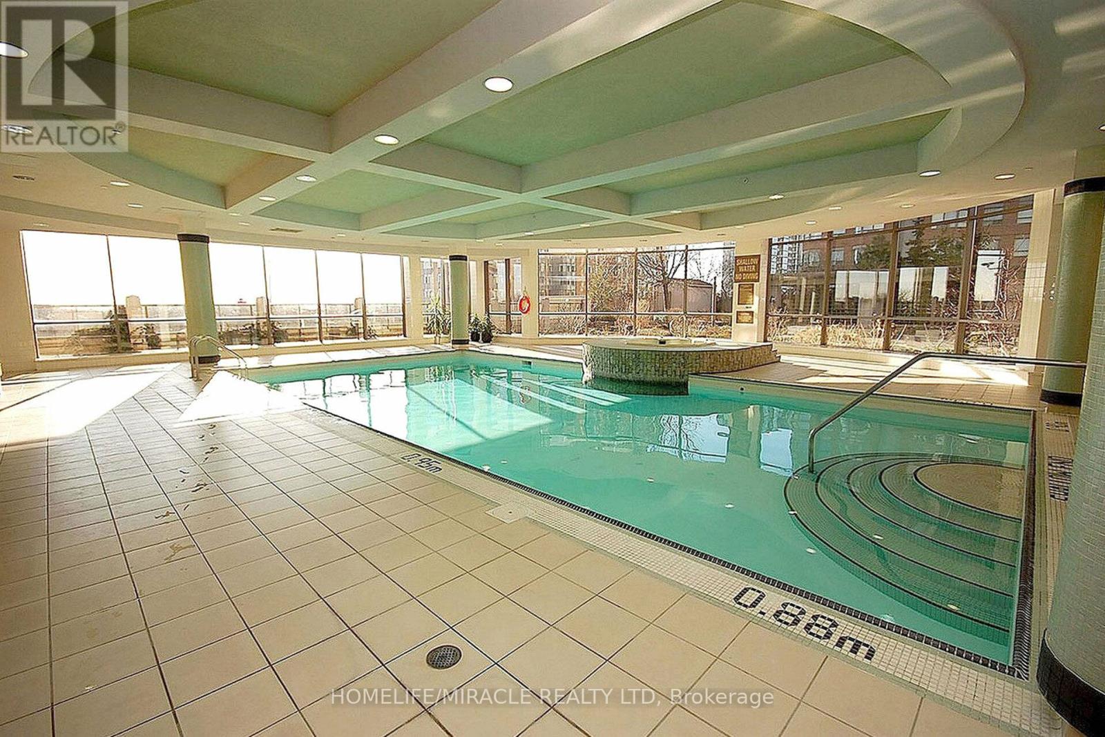 807 - 3880 Duke Of York Boulevard, Mississauga (City Centre), Ontario  L5B 4M7 - Photo 29 - W12406981