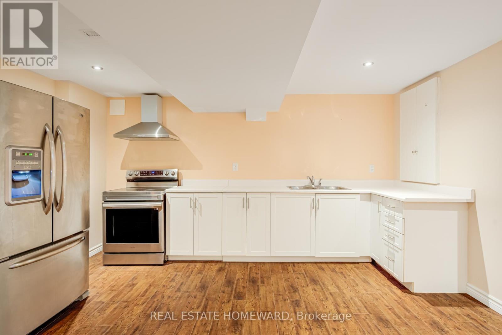 Bsmt - 2454 Willowburne Drive, Mississauga, Ontario  L5M 5G1 - Photo 19 - W12407016