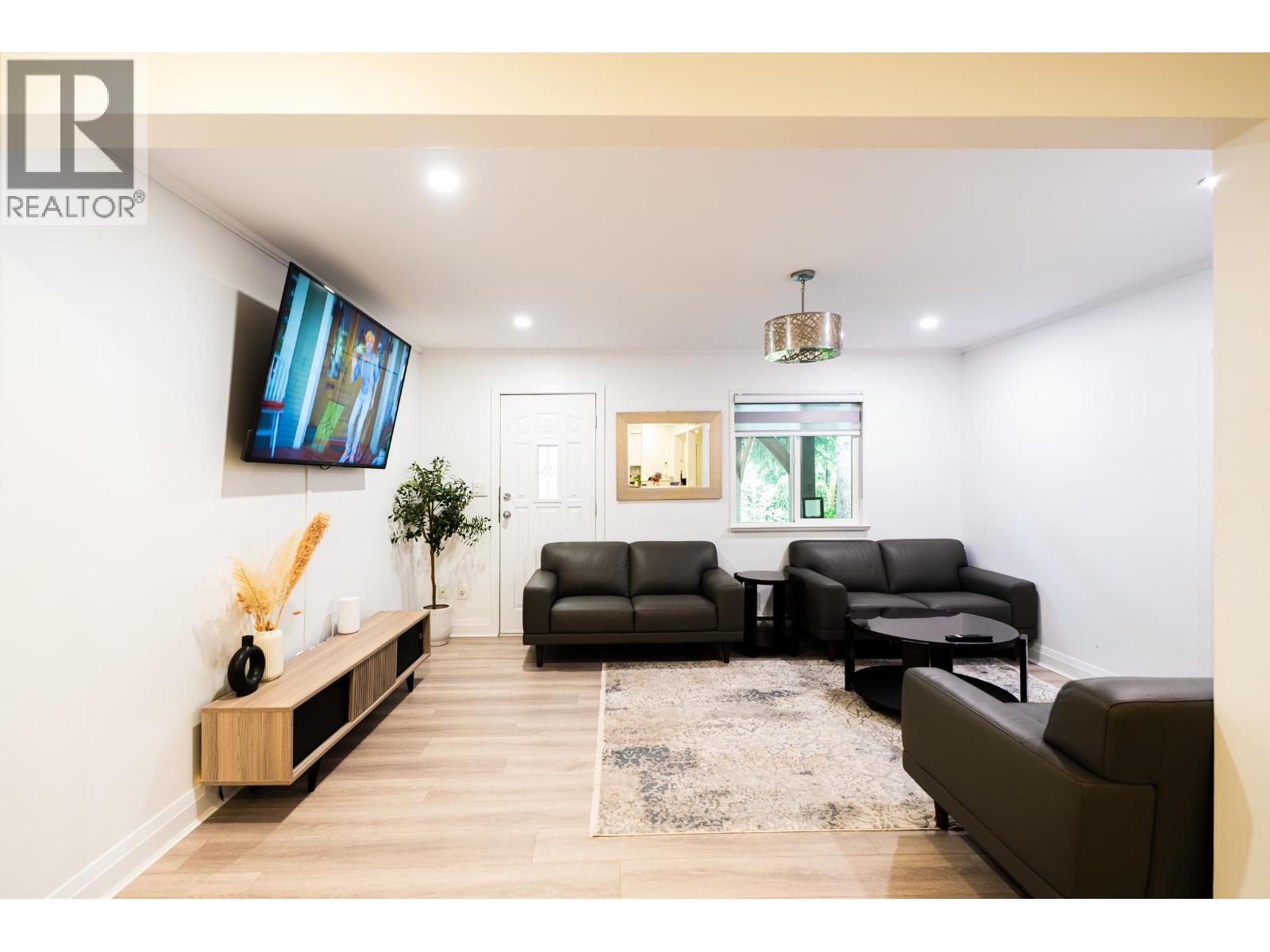 20955 118 Avenue, Maple Ridge, British Columbia  V2X 2M6 - Photo 28 - R3048345