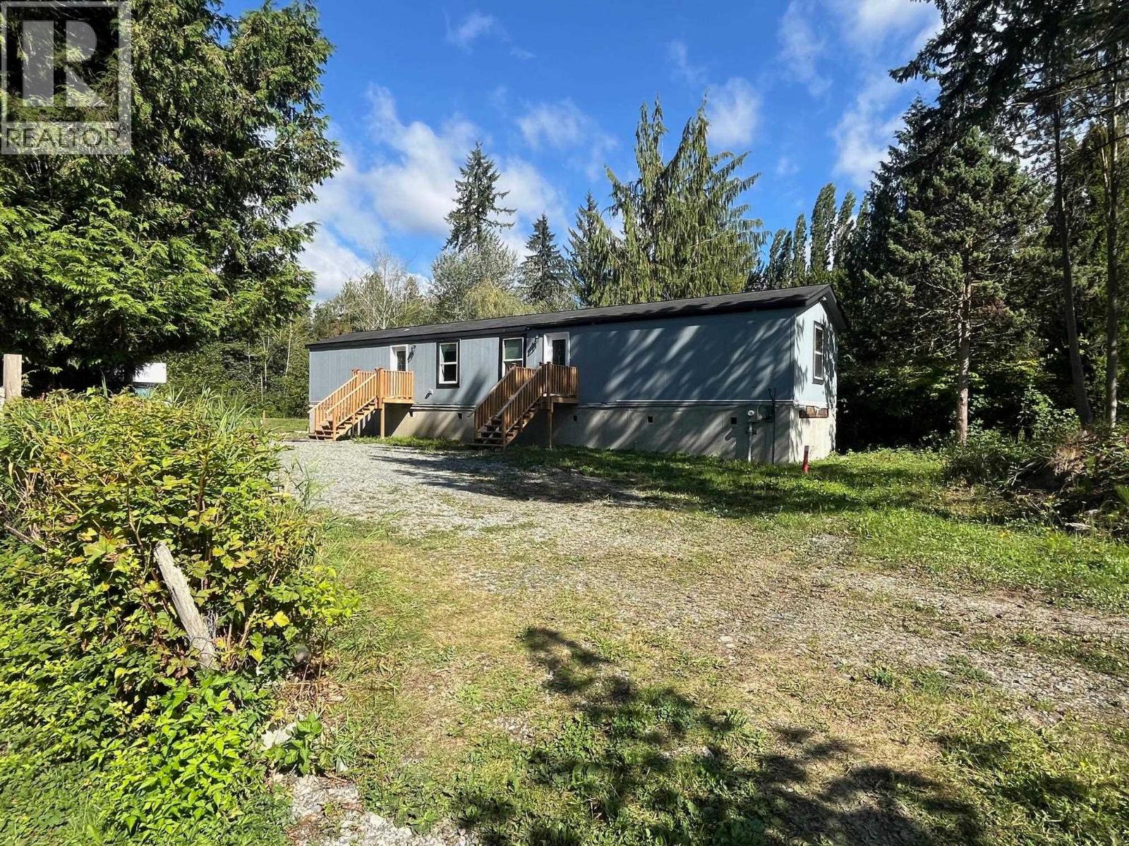 25511 Dewdney Trunk Road, Maple Ridge, British Columbia  V4R 1X8 - Photo 2 - R3047666