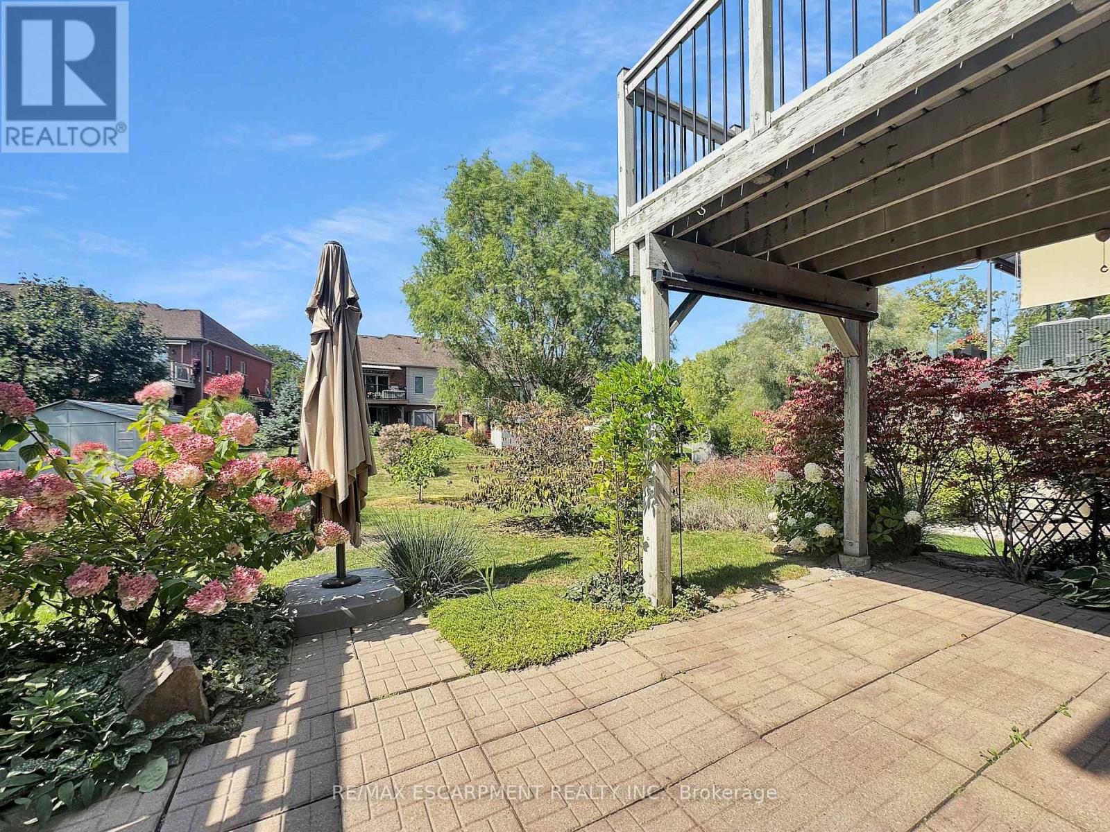 15 Iron Bridge Court, Haldimand, Ontario  N3W 0A4 - Photo 31 - X12406875