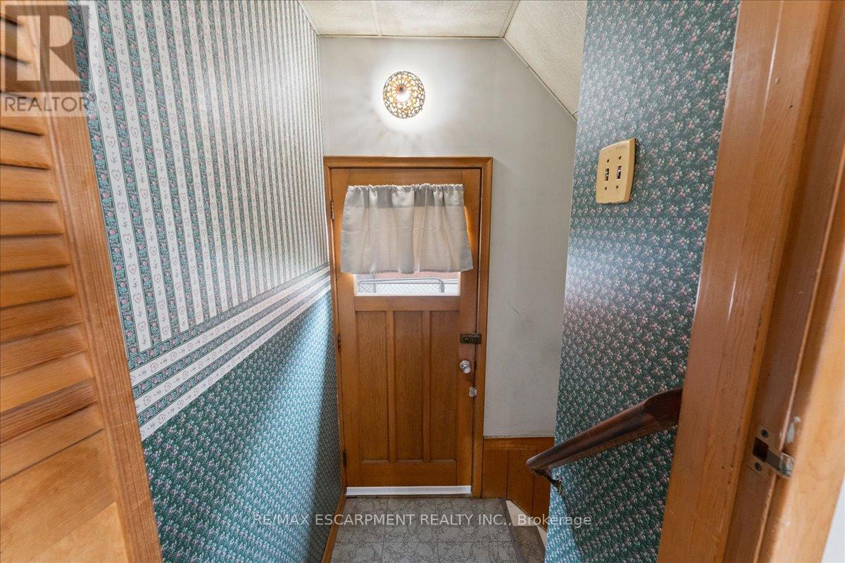507 Upper Paradise Road, Hamilton, Ontario  L9C 5E2 - Photo 25 - X12406959