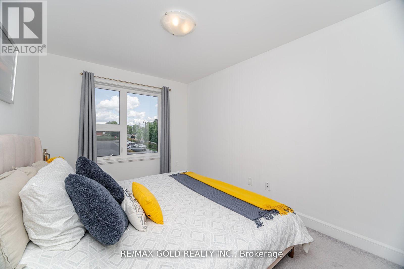 1 - 110 Fergus Avenue, Kitchener, Ontario  N2K 0K9 - Photo 31 - X12407012