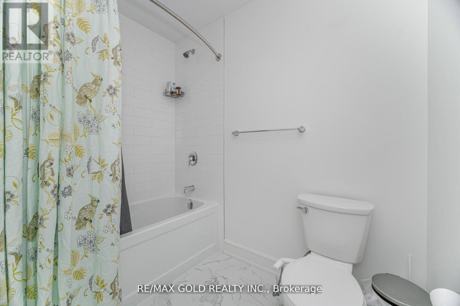 1 - 110 Fergus Avenue, Kitchener, Ontario  N2K 0K9 - Photo 34 - X12407012