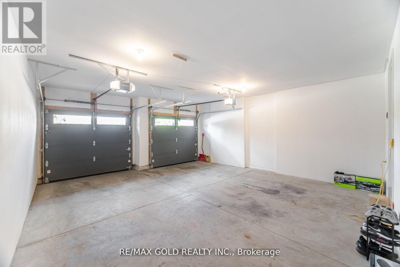 1 - 110 Fergus Avenue, Kitchener, Ontario  N2K 0K9 - Photo 44 - X12407012