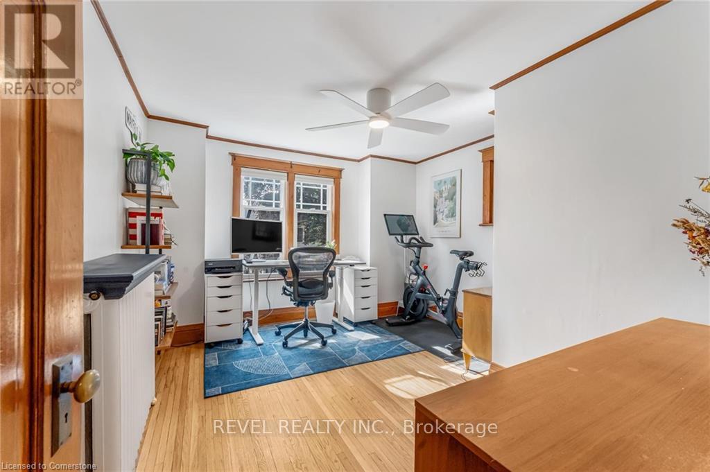 37 Burris Street, Hamilton, Ontario  L8M 2J1 - Photo 18 - X12407023