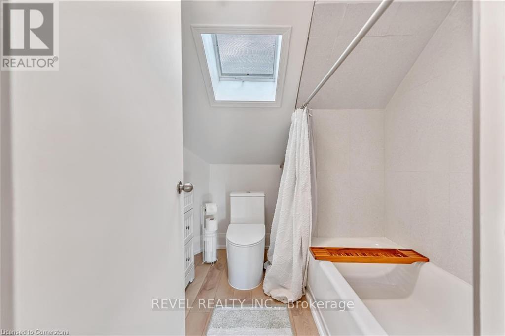 37 Burris Street, Hamilton, Ontario  L8M 2J1 - Photo 25 - X12407023