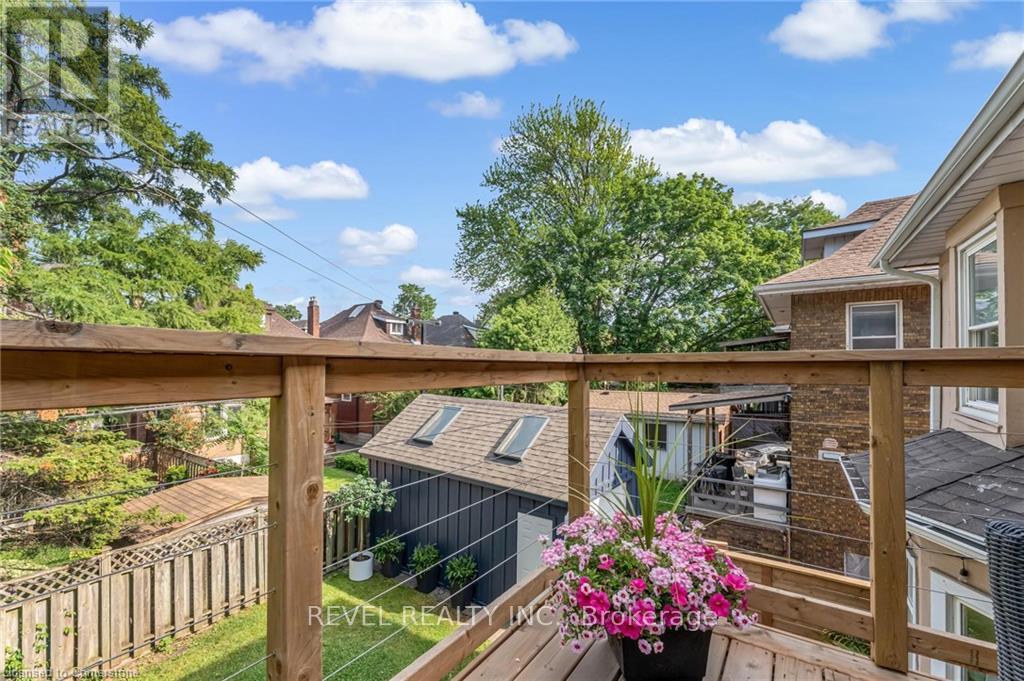 37 Burris Street, Hamilton, Ontario  L8M 2J1 - Photo 31 - X12407023
