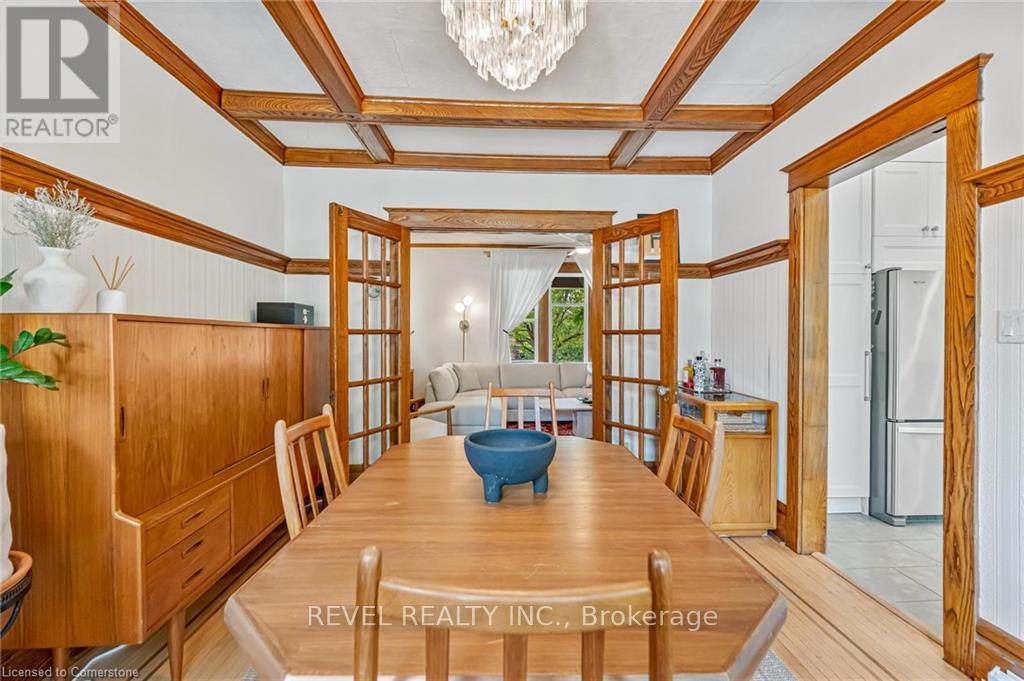 37 Burris Street, Hamilton, Ontario  L8M 2J1 - Photo 8 - X12407023