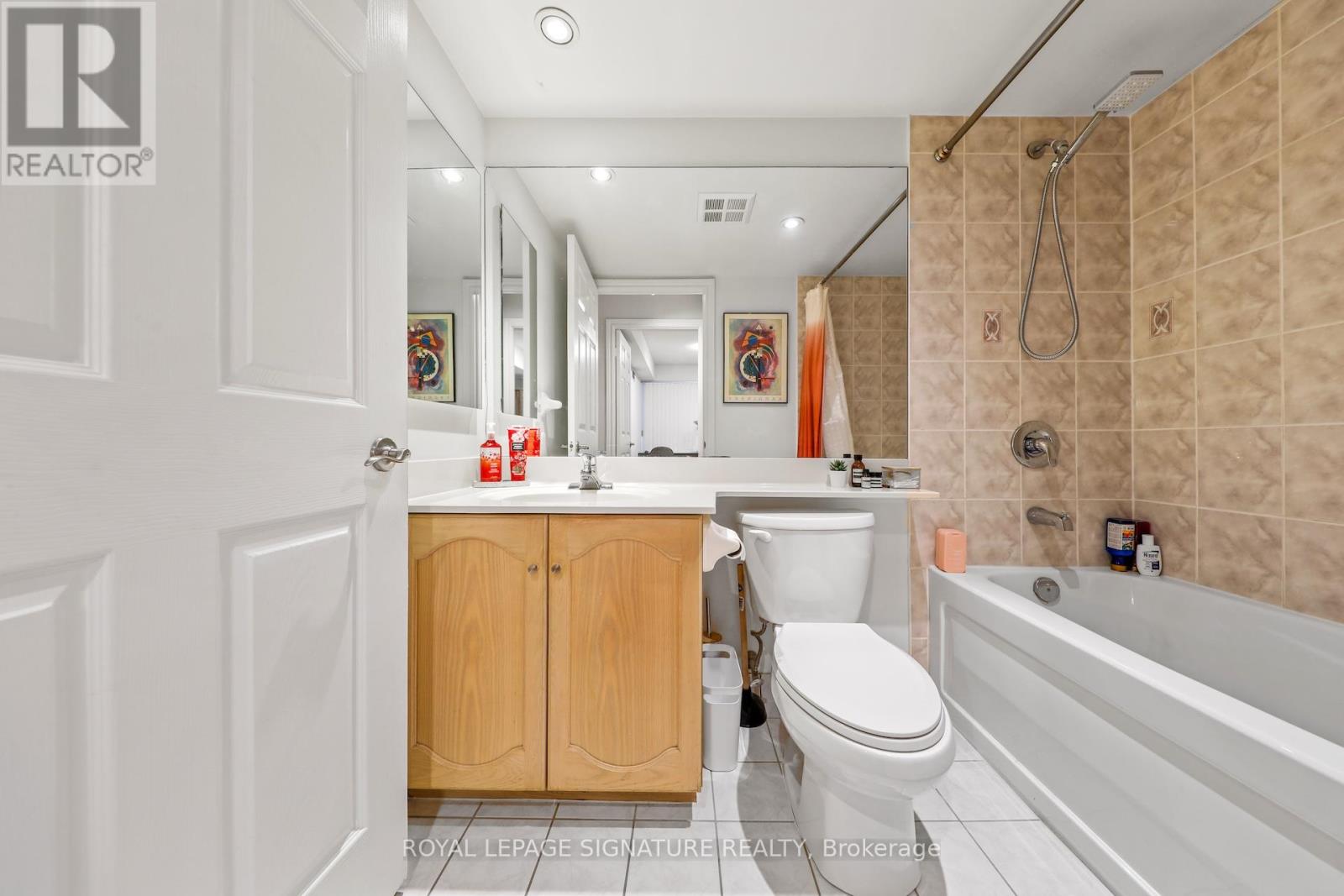 343 - 250 Wellington Street W, Toronto, Ontario  M5V 3P6 - Photo 13 - C12369152