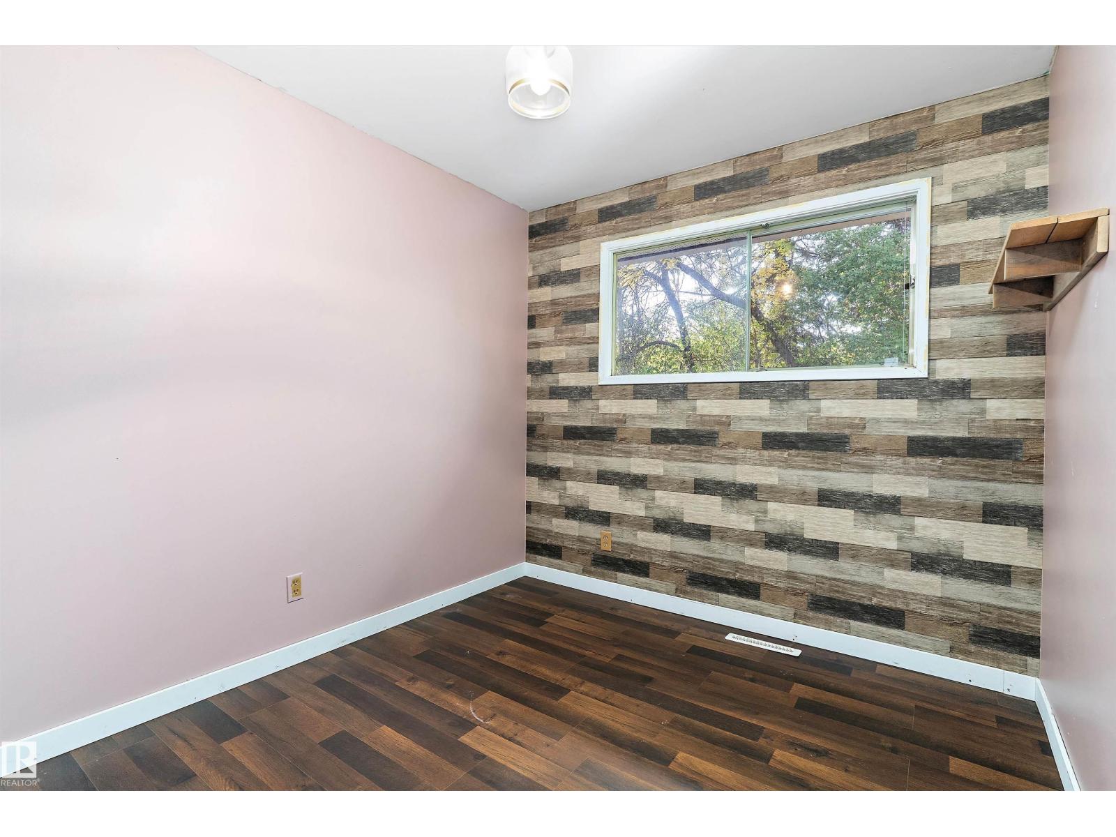 Unknown Address, ,    - Photo 18 - E4457986