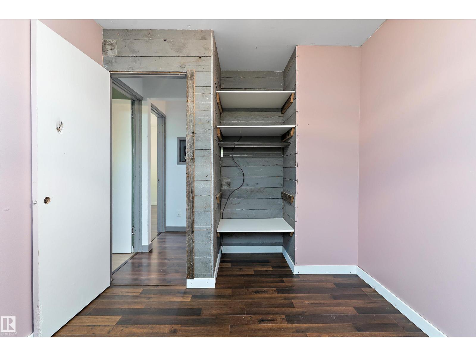 Unknown Address, ,    - Photo 19 - E4457986