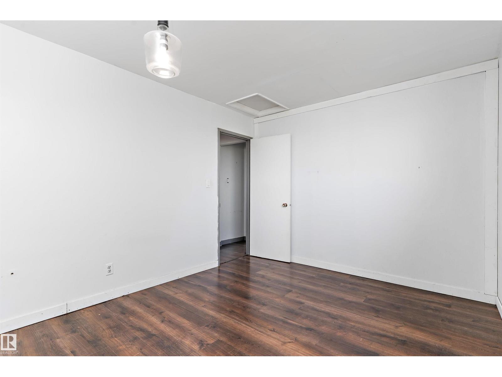 Unknown Address, ,    - Photo 22 - E4457986