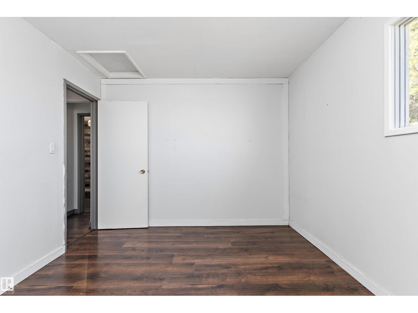 Unknown Address, ,    - Photo 23 - E4457986