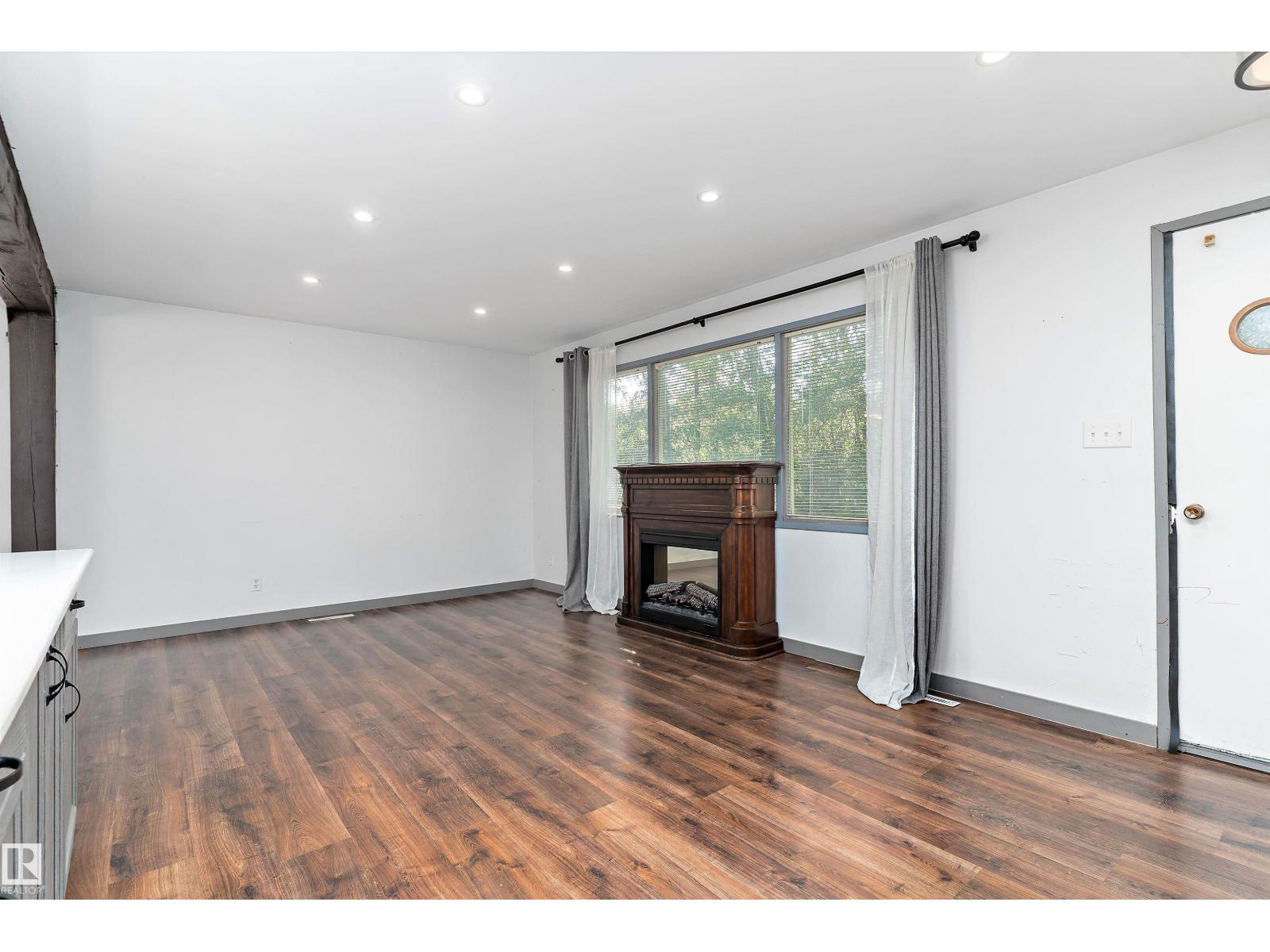 Unknown Address, ,    - Photo 4 - E4457986