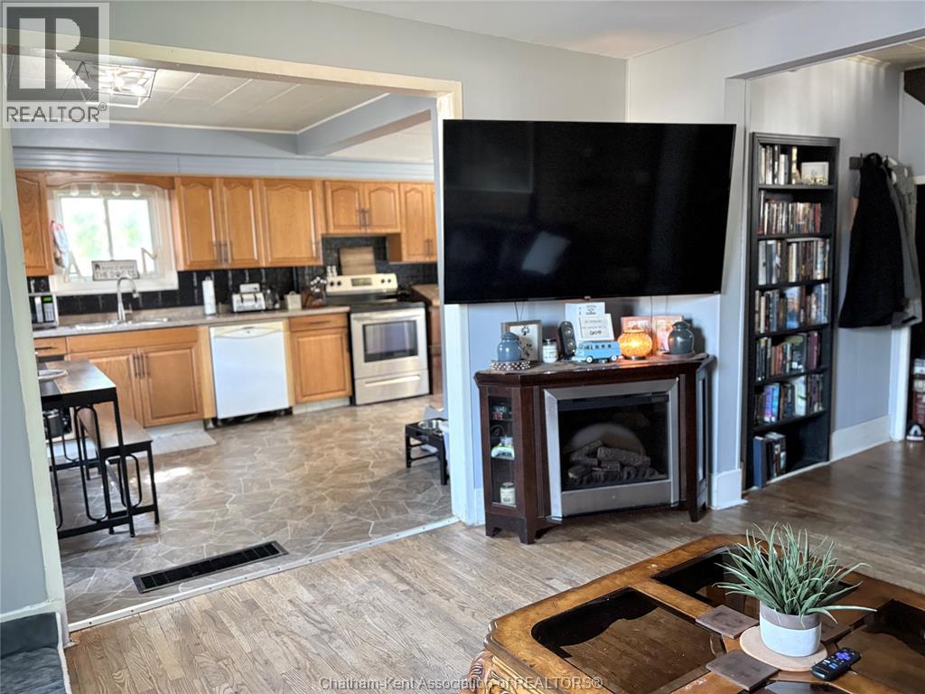 311 Gillard Street, Wallaceburg, Ontario  N8A 1N5 - Photo 8 - 25023500