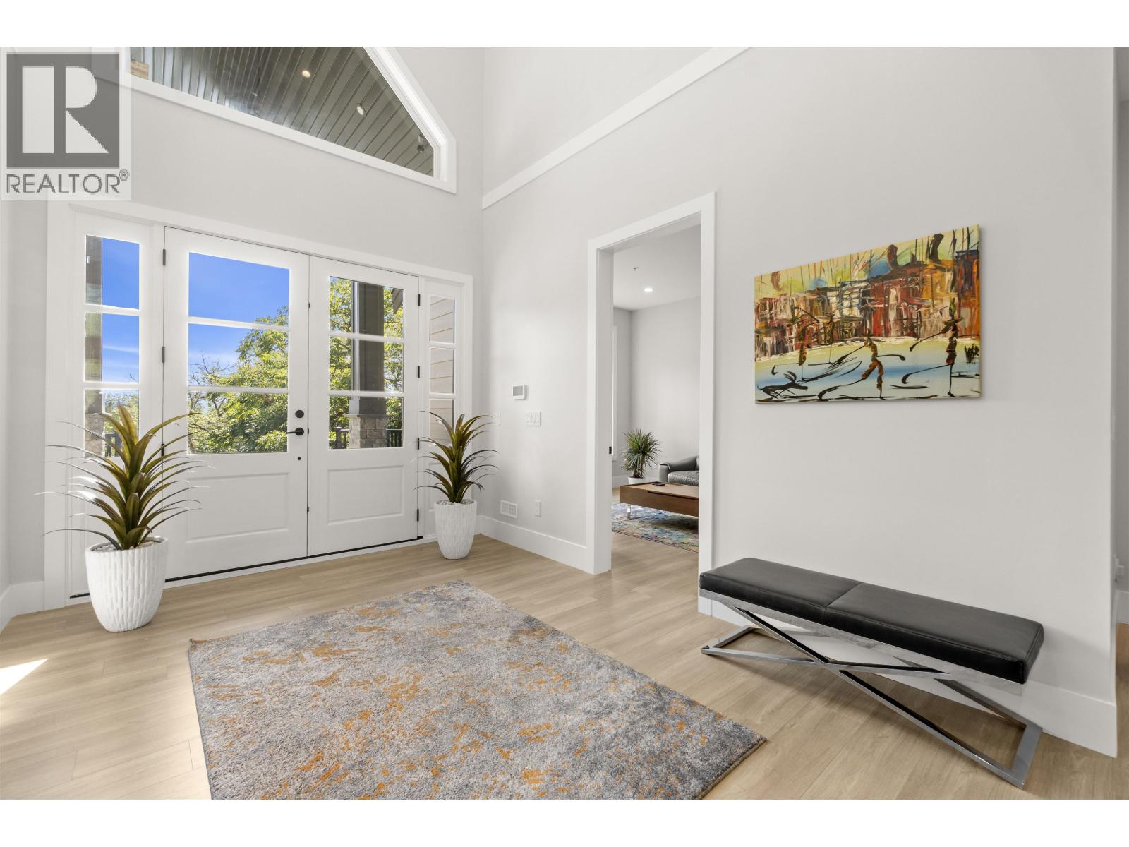 27107 River Road, Maple Ridge, British Columbia  V2W 1M4 - Photo 3 - R3047530