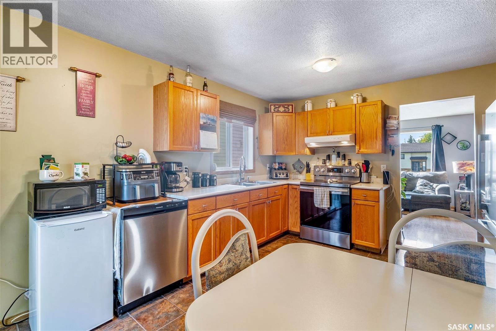 1008 2nd Street E, Prince Albert, Saskatchewan  S6V 0P8 - Photo 17 - SK018522