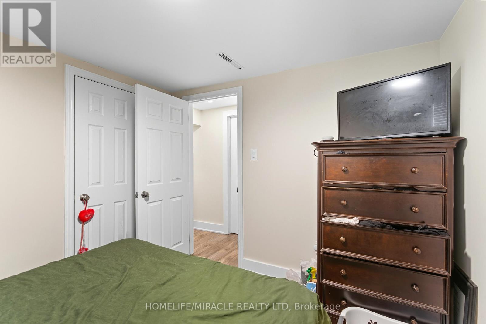 11 Rockwood Avenue, St. Catharines (Secord Woods), Ontario  L2P 1E3 - Photo 26 - X12401878