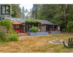 6368 Island Hwy W Qualicum Beach, Qualicum Beach, Ca