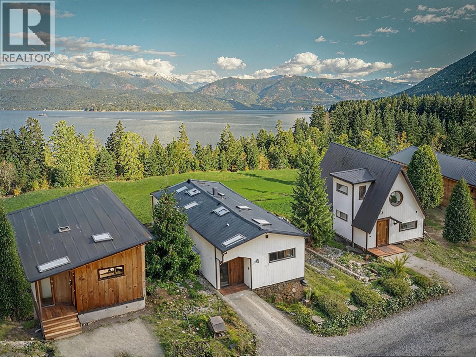205 Edward Street Unit# 40, Balfour, British Columbia  V0G 1C0 - Photo 3 - 10350023