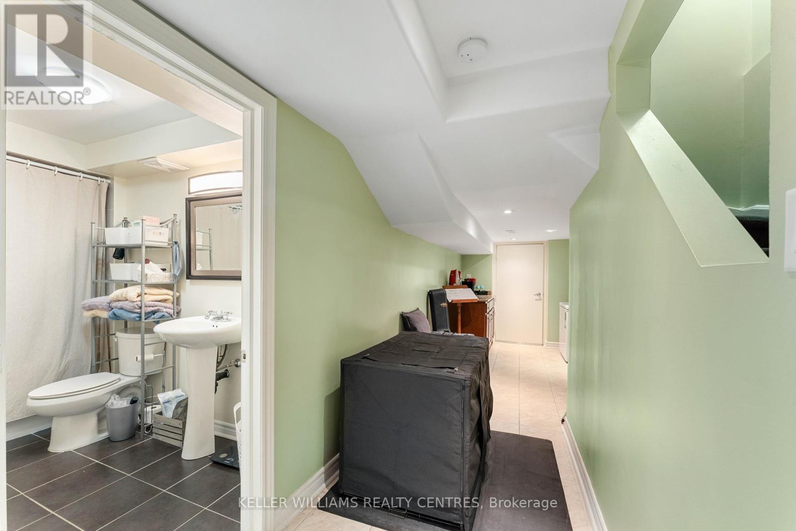 59 Condotti Drive, Vaughan (West Woodbridge), Ontario  L4H 0H5 - Photo 31 - N12378092