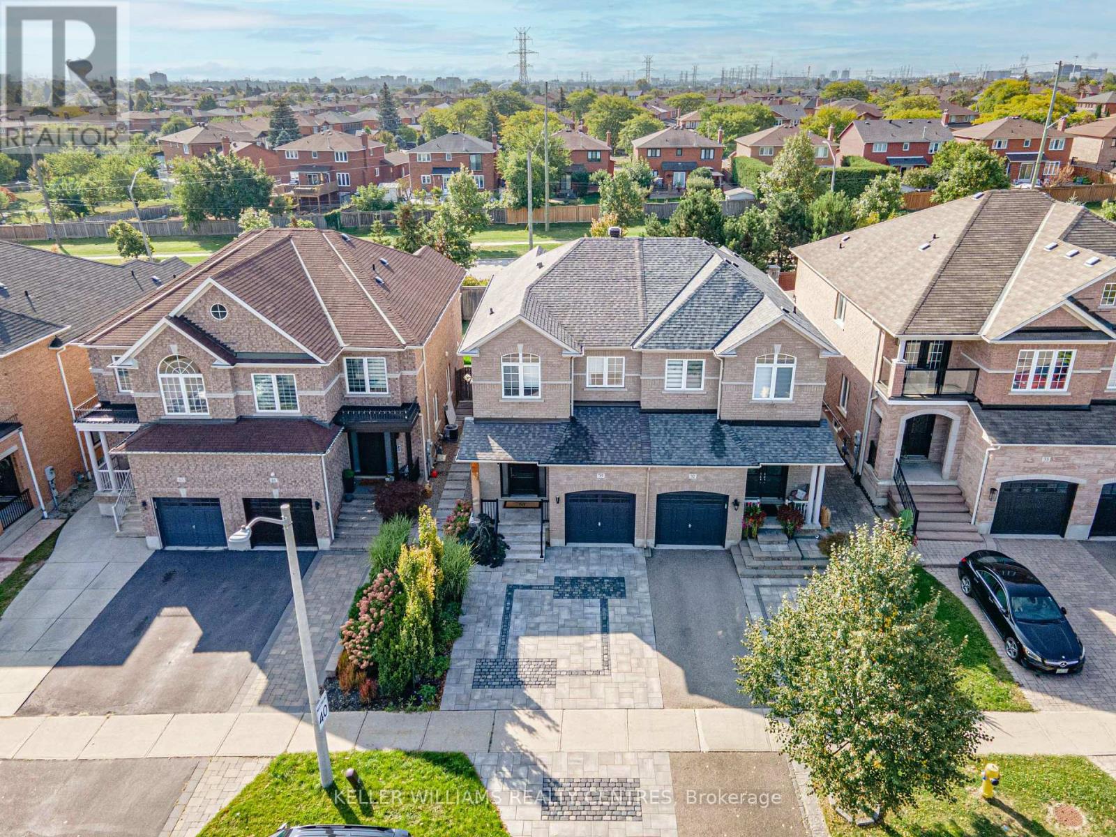 59 Condotti Drive, Vaughan (West Woodbridge), Ontario  L4H 0H5 - Photo 4 - N12378092