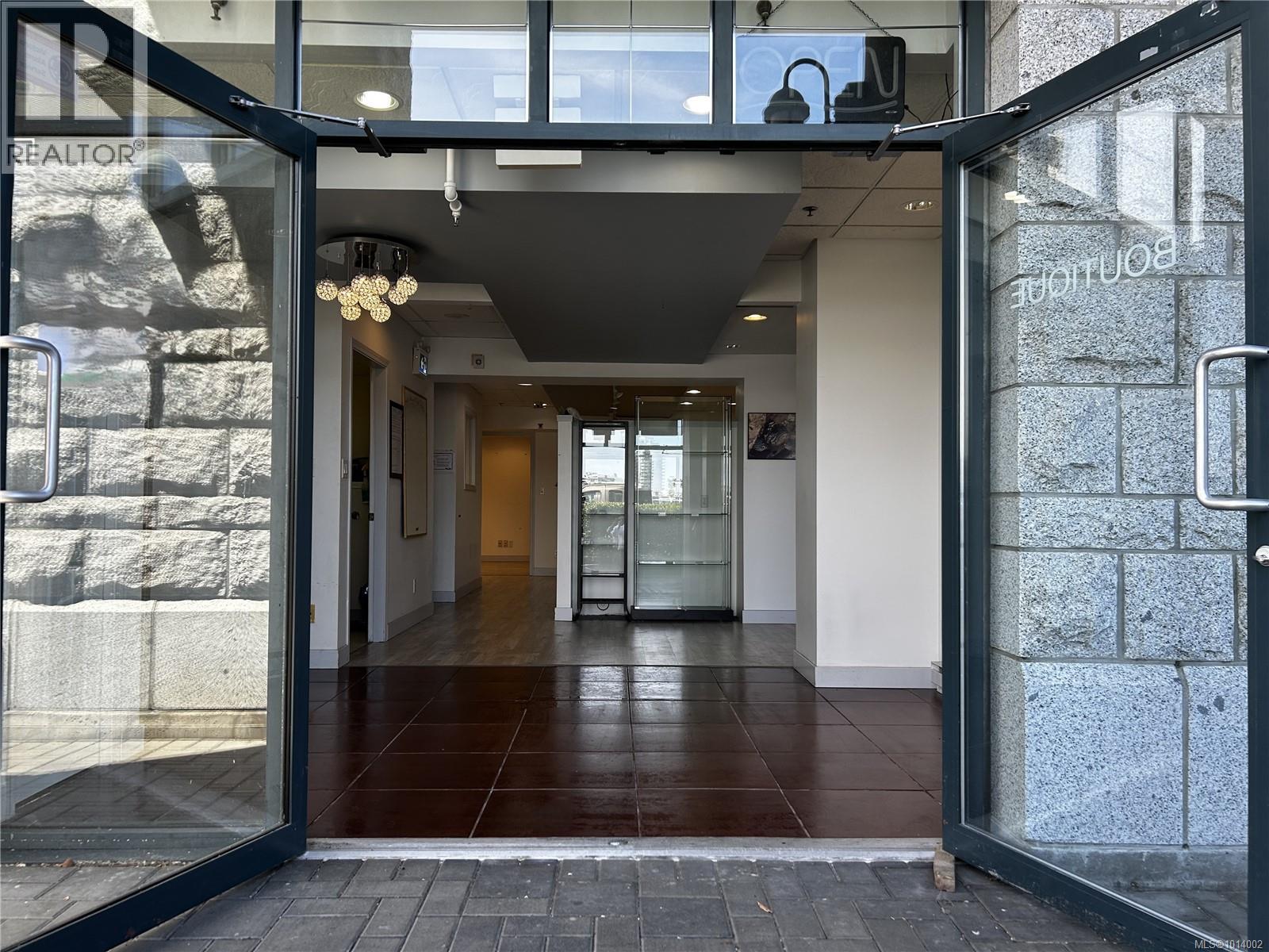 102 19 Dallas Rd, Victoria, British Columbia